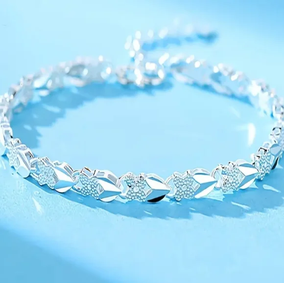 Elegant 9.25 Sterling Silver Bracelet - Picture 4 of 5